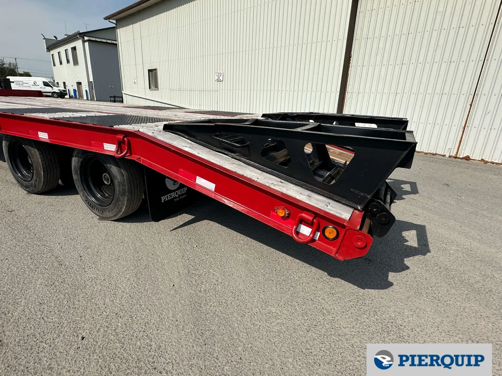 Pierquip_Anderson_Tag Trailer_Tandem_Spring assited ramps (4)