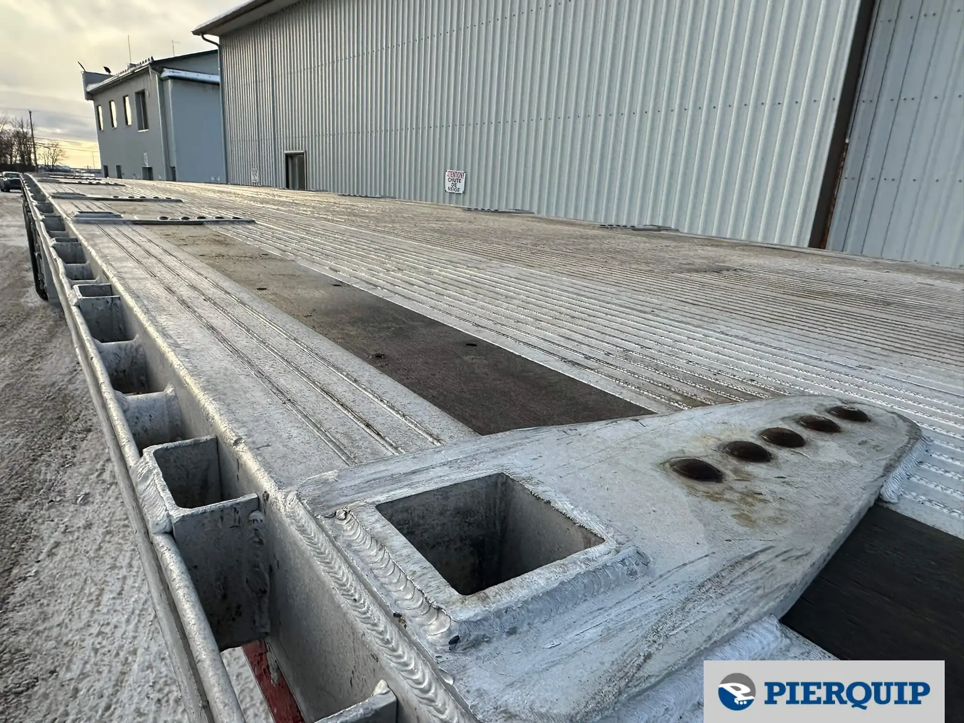 Pierquip_Mac Trailer_Flatbed_Tridem_Bunk (11)
