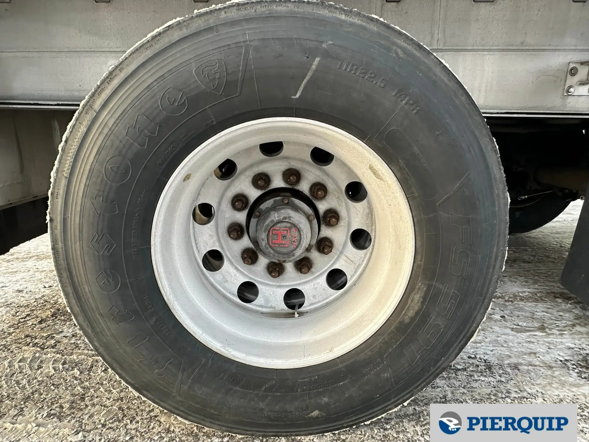 Pierquip_Mac Trailer_Flatbed_Tridem_Bunk (13)