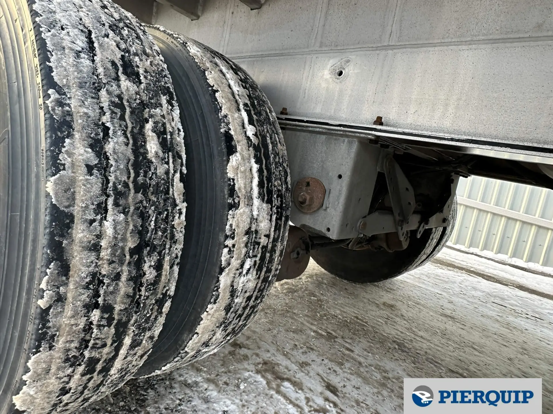 Pierquip_Mac Trailer_Flatbed_Tridem_Bunk (14)