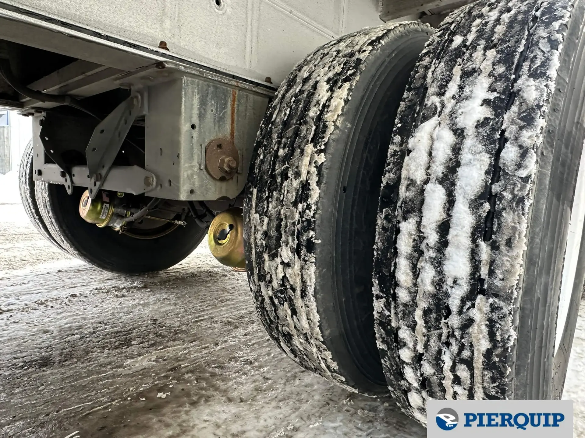 Pierquip_Mac Trailer_Flatbed_Tridem_Bunk (17)