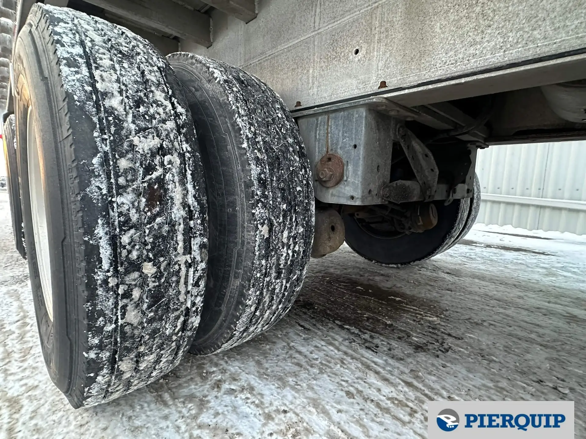 Pierquip_Mac Trailer_Flatbed_Tridem_Bunks (15)