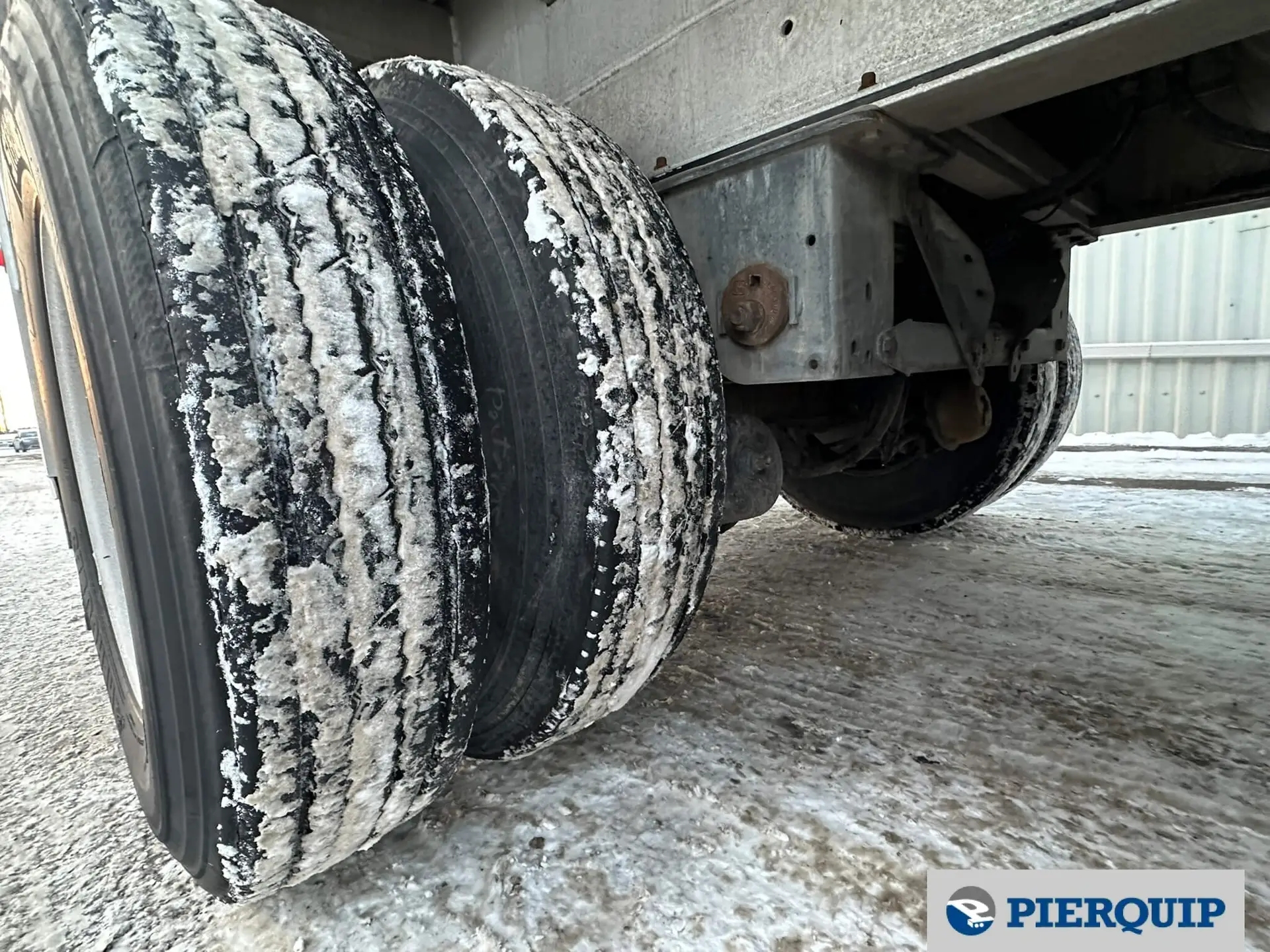 Pierquip_Mac Trailer_Flatbed_Tridem_Bunks (17)