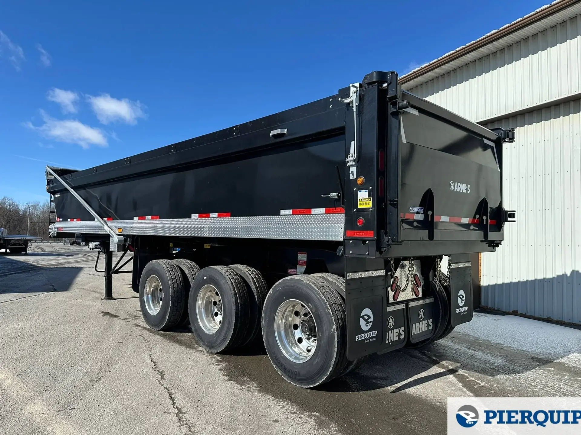 Pierquip_Arne's_Dompeur_Tridem_Boîte carrée (4)