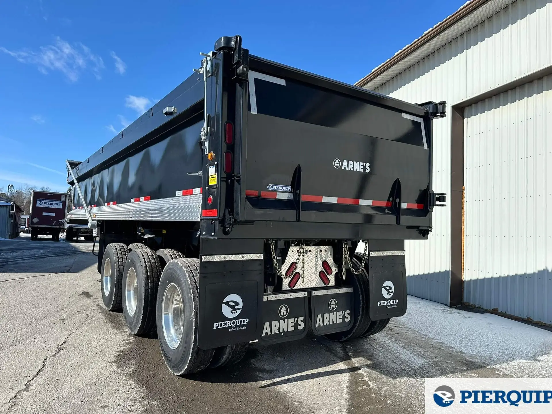 Pierquip_Arne's_Dompeur_Tridem_Boîte carrée (5)