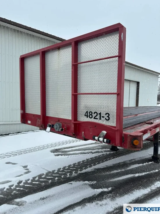 Pierquip_Manac_Flatbed_Tridem (2)
